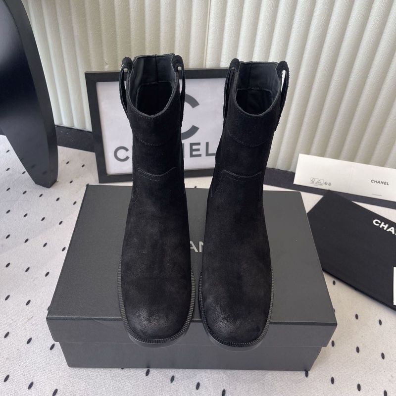 Ch**el boots